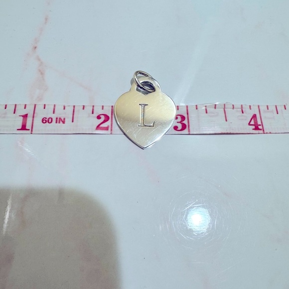 ❗️SOLD❗️Tiffany & Co. initial L heart charm - Picture 5 of 5